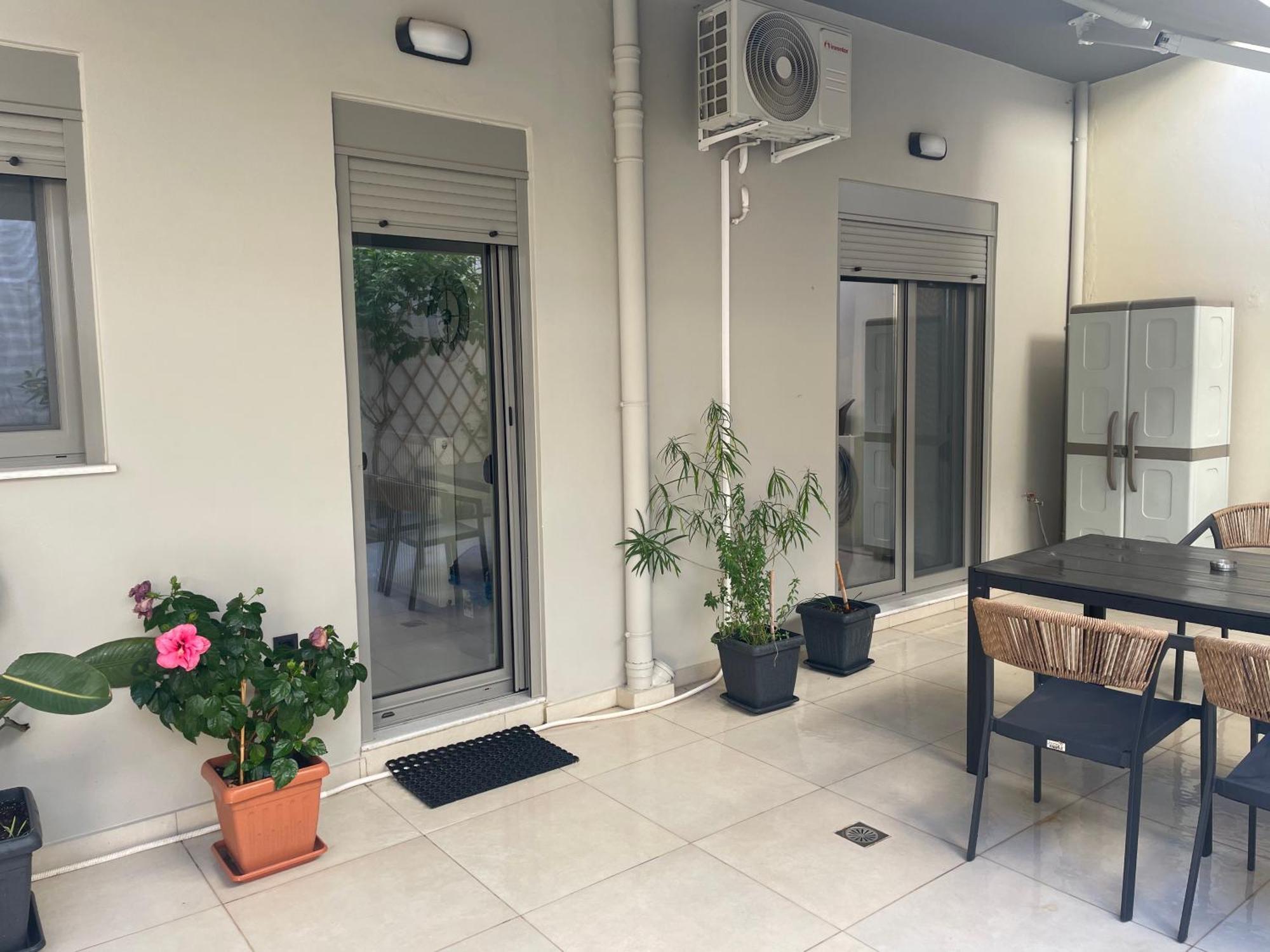 Leonidas House Chrissi Akti Chania Exterior foto
